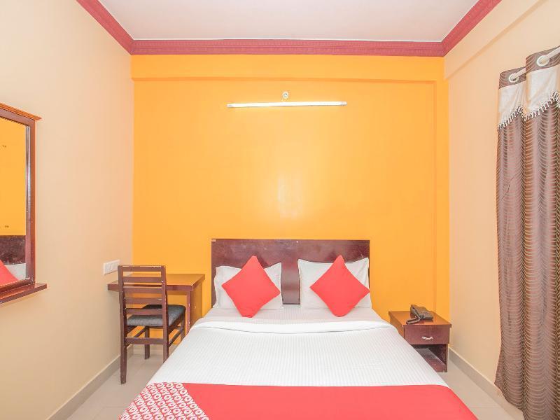 Hotel Oyo 10450 Breeze
