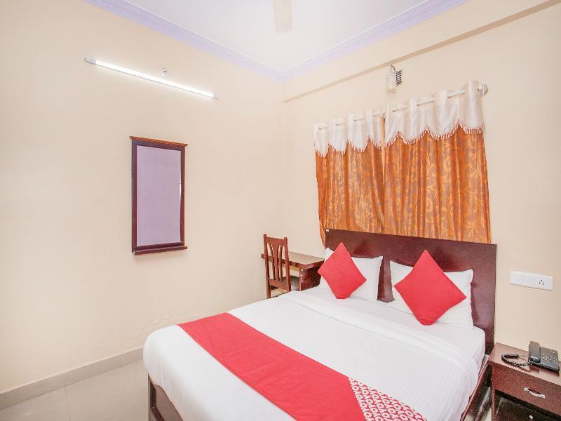Oyo 10450 Breeze 2* Bangalore