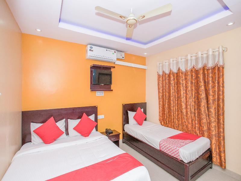 Oyo 10450 Breeze Bangalore