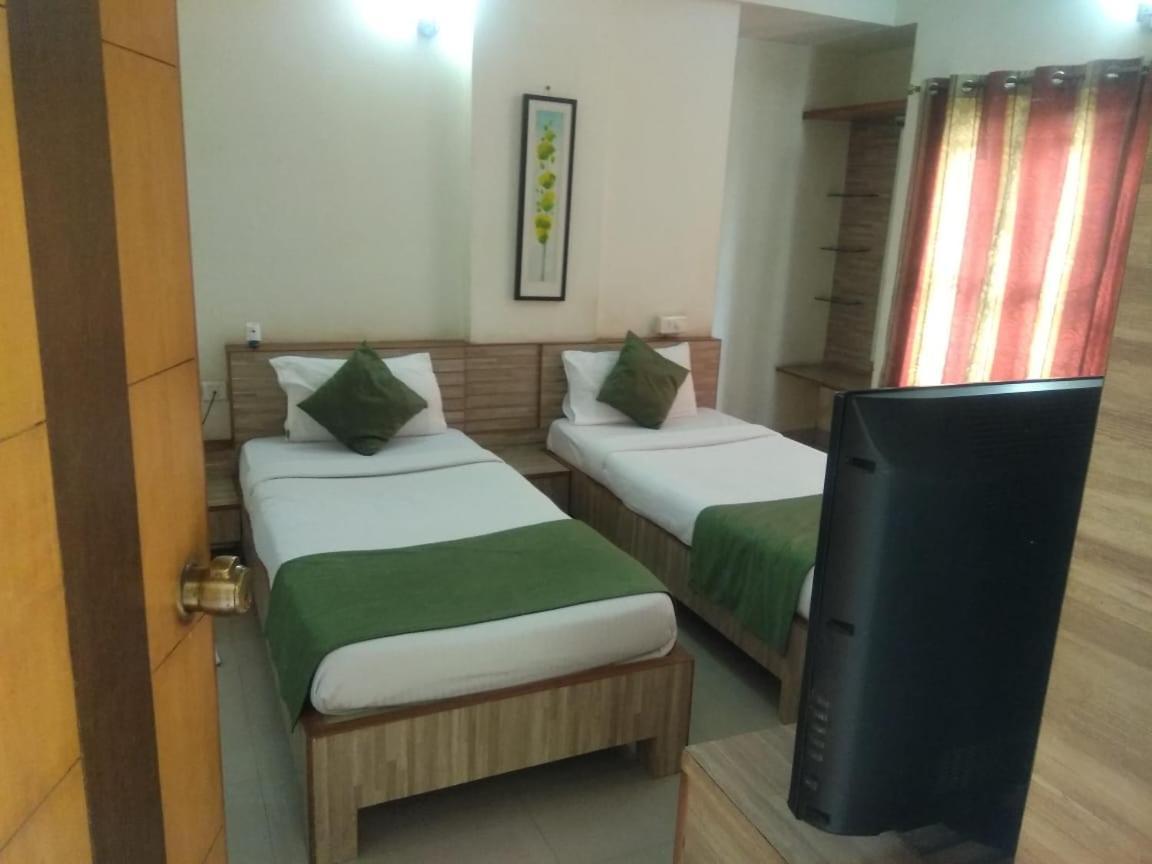 Hotel Arama