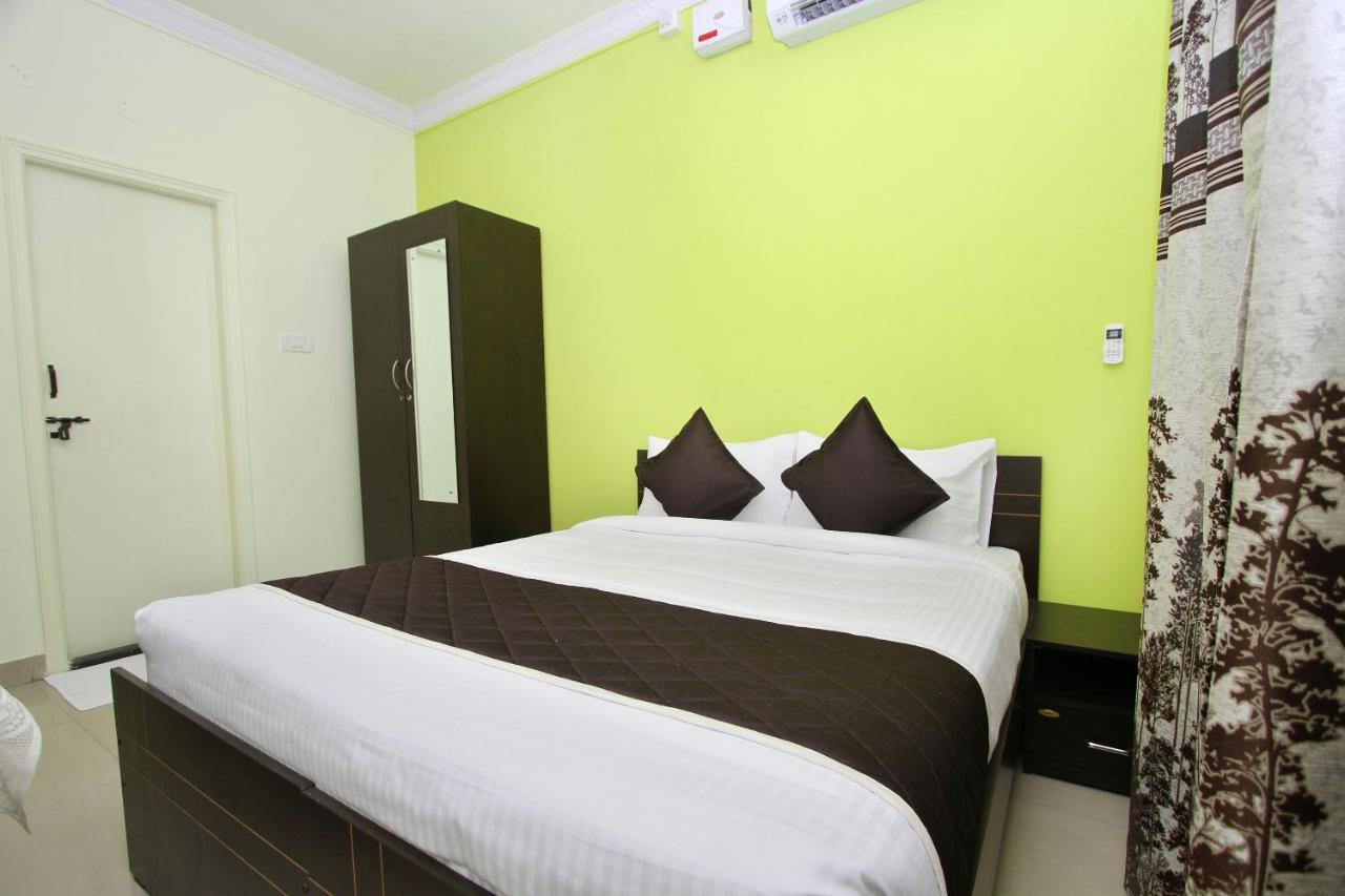Hotel Vaccinated Staff- Oyo 10232 Ashberry 3*