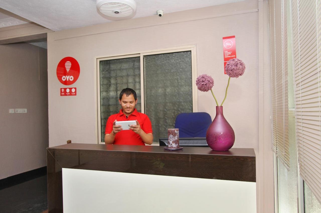 Vaccinated Staff- Oyo 10232 Ashberry