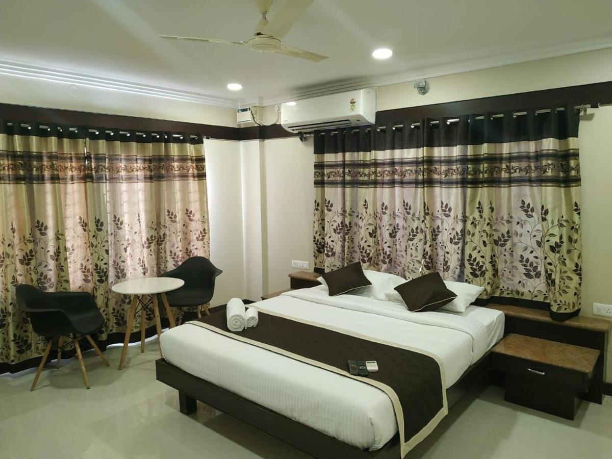 Hotel Rose Mansion Manyata Tech Park 2*