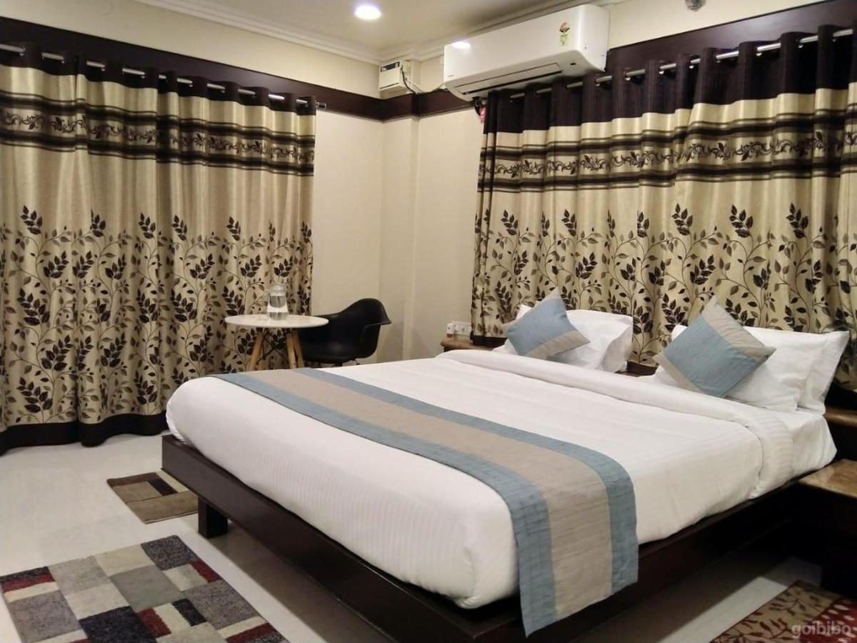 Rose Mansion Manyata Tech Park 2* Bangalore