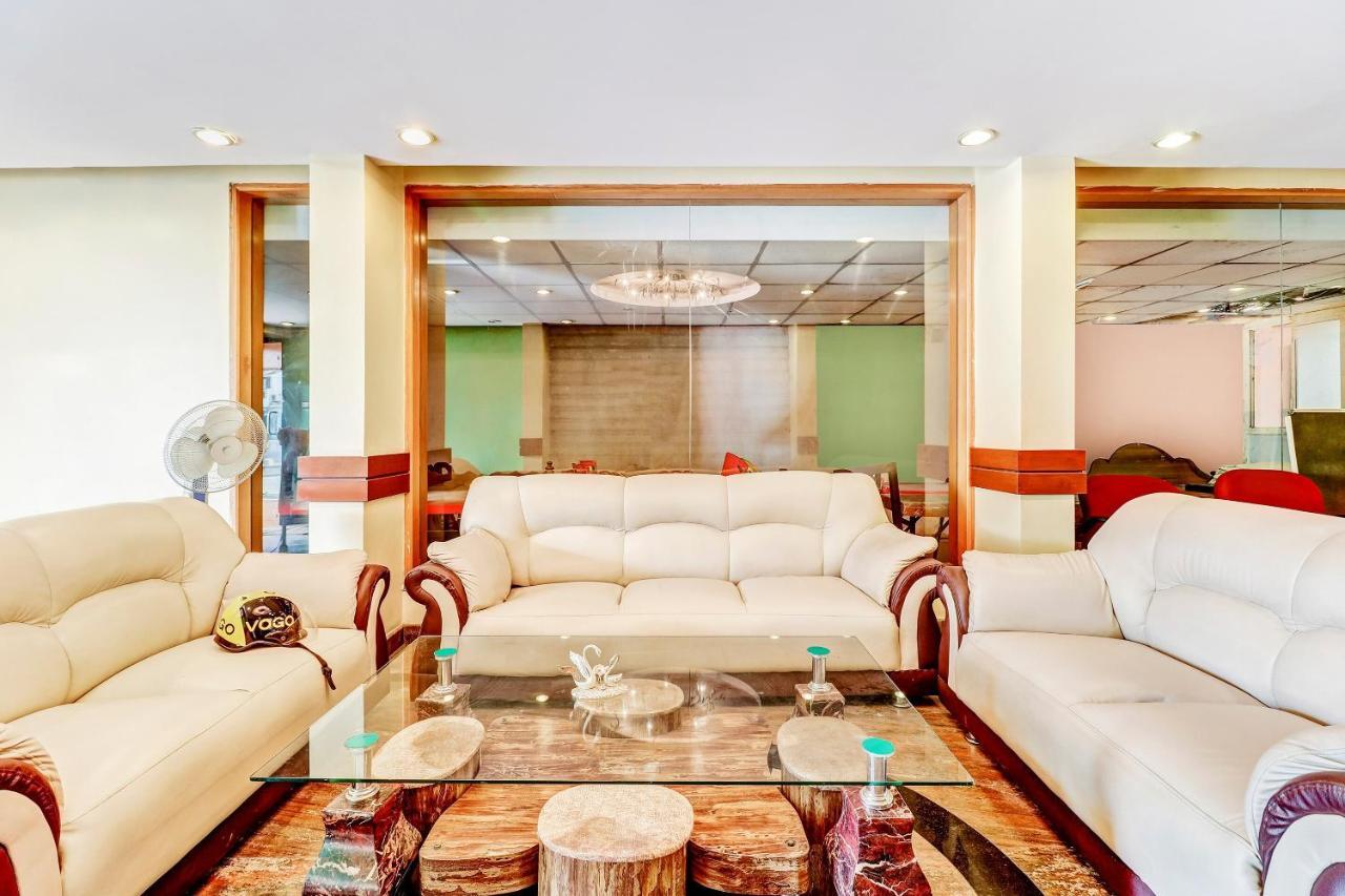 Hotel Oyo 60932 Basera 3*