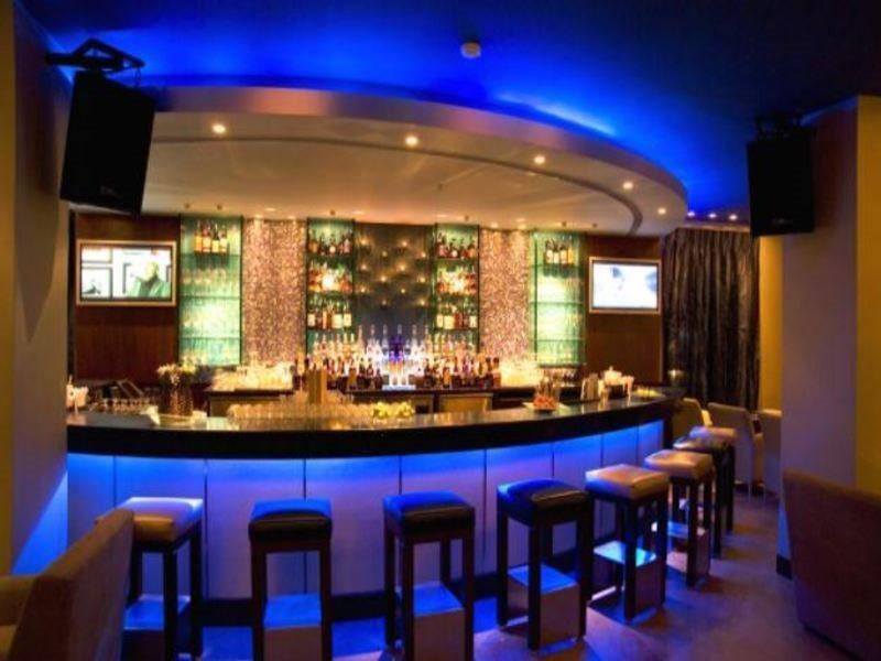 Taj Mg Road 5*