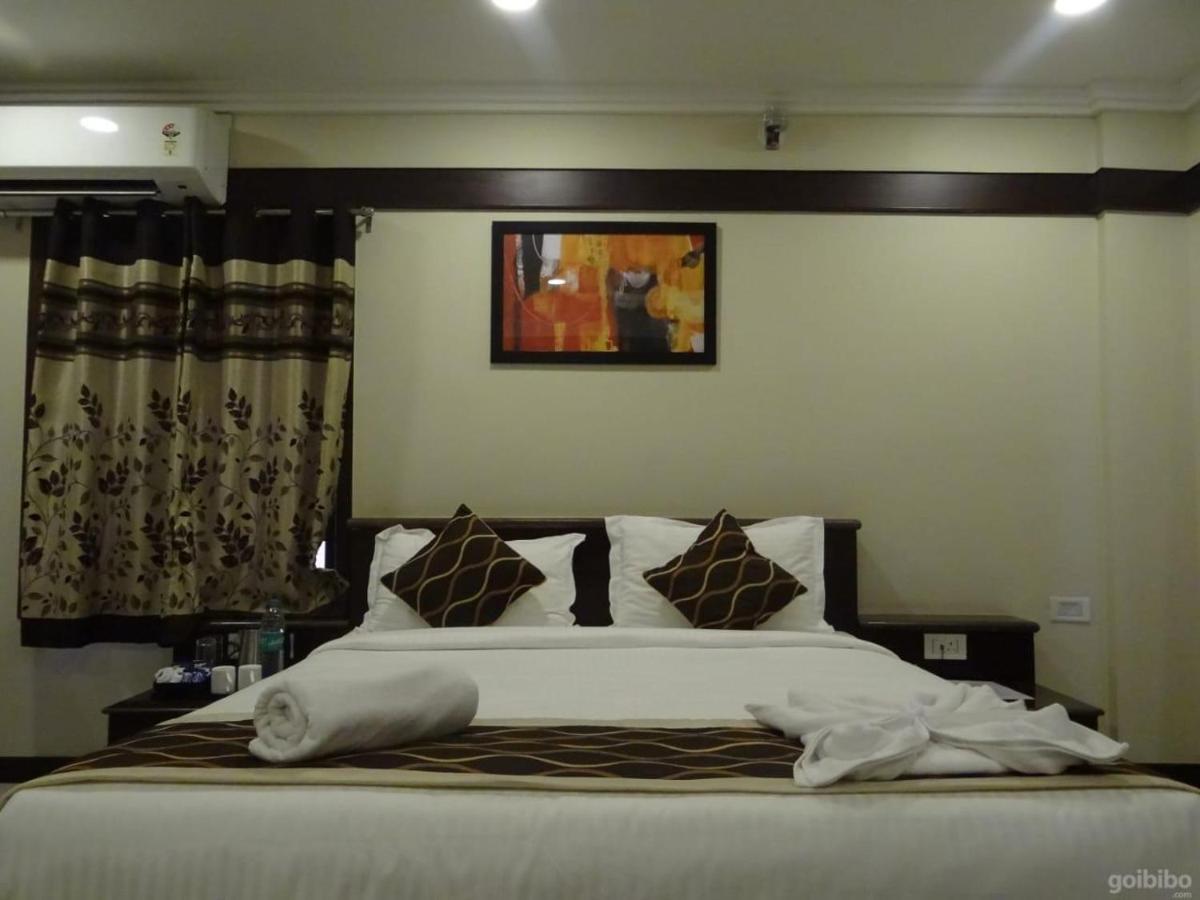 Hotel Rose Mansion Manyata Tech Park Bangalore