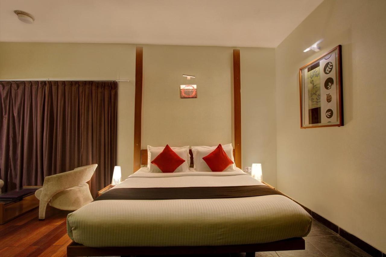 Capital O 16165 Cartier Hotel 3*