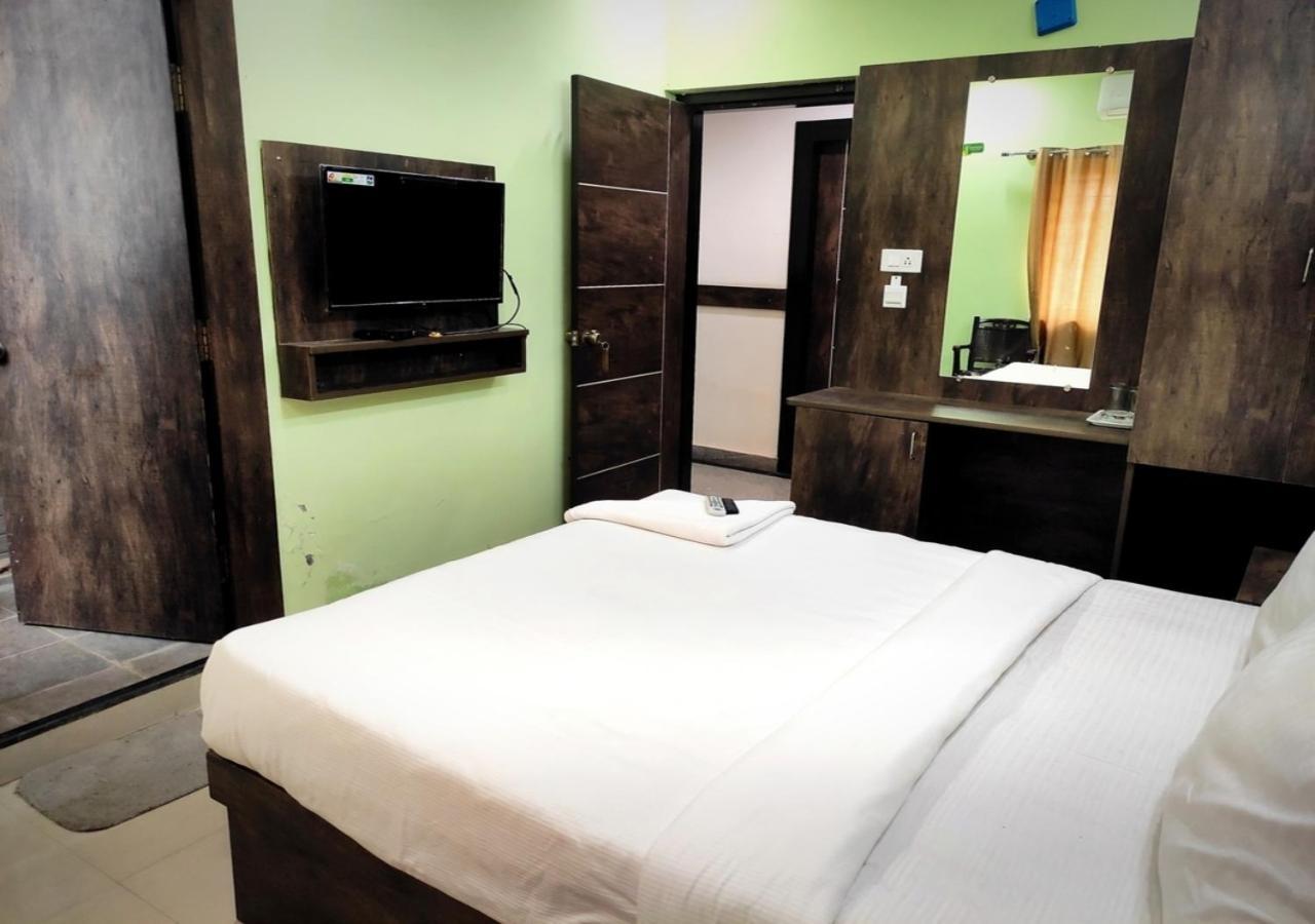 Hotel Gs Komforts 3*