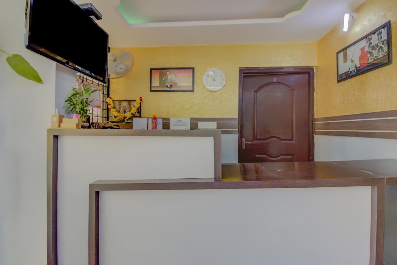 Spot On 78834 Isnas Residency Hotel
