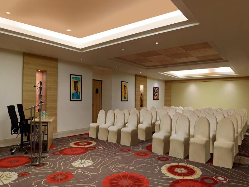 Hotel Lemon Tree Premier, Ulsoor Lake,