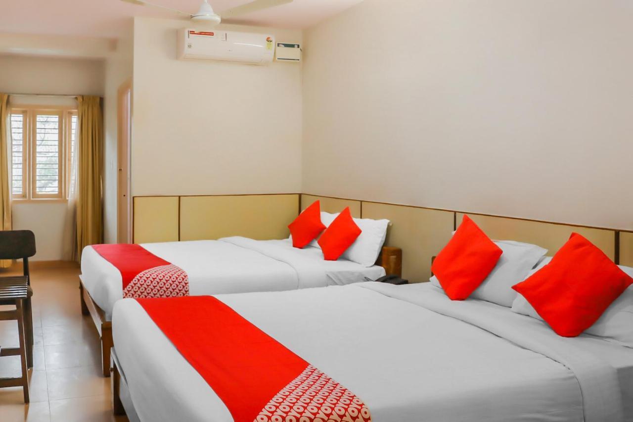Oyo 16475 Sai Vishram Hotel