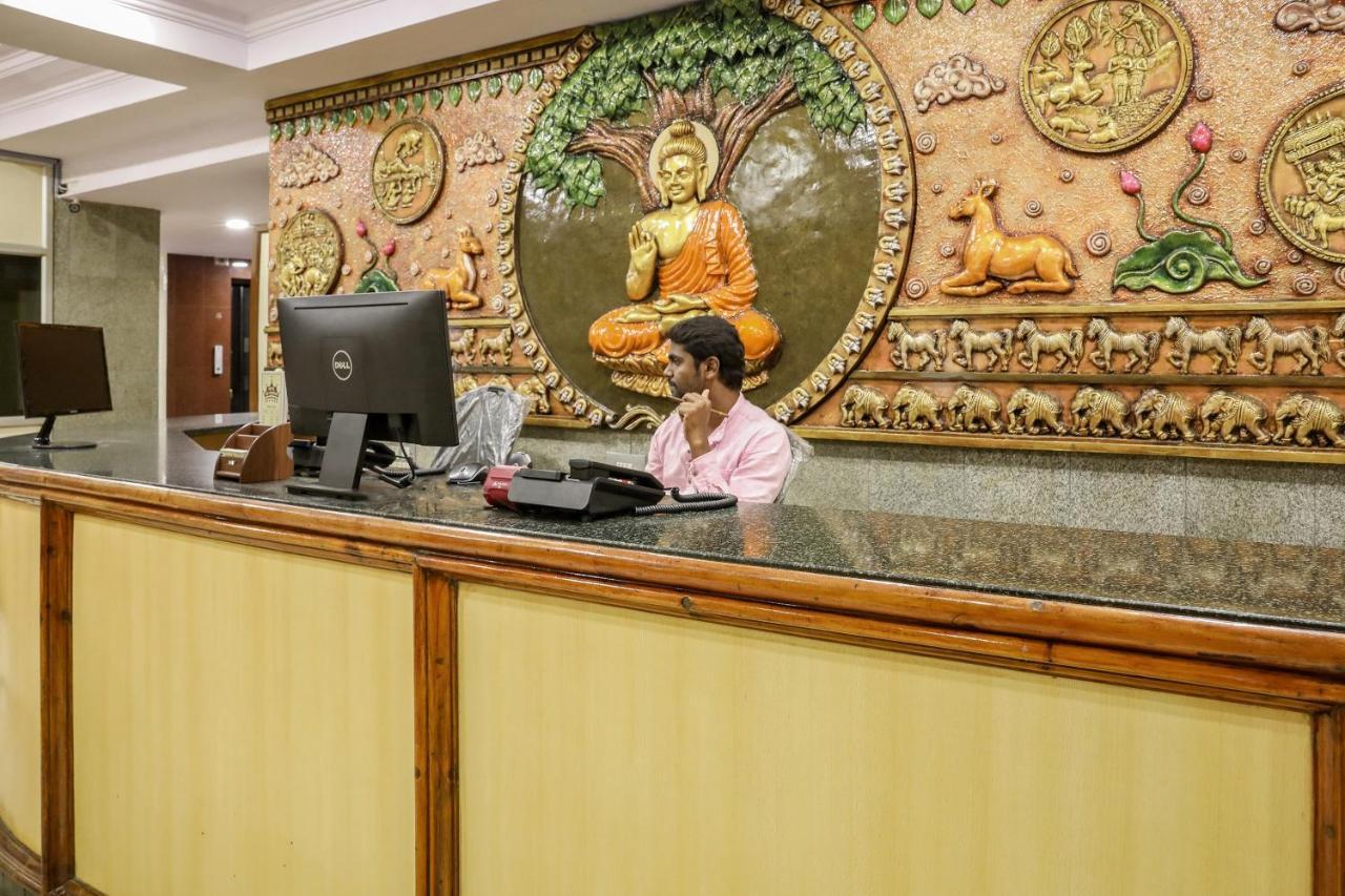 Hotel Oyo 16475 Sai Vishram
