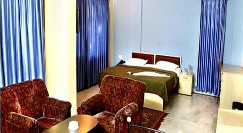 Hotel Oyo 4606 Maple