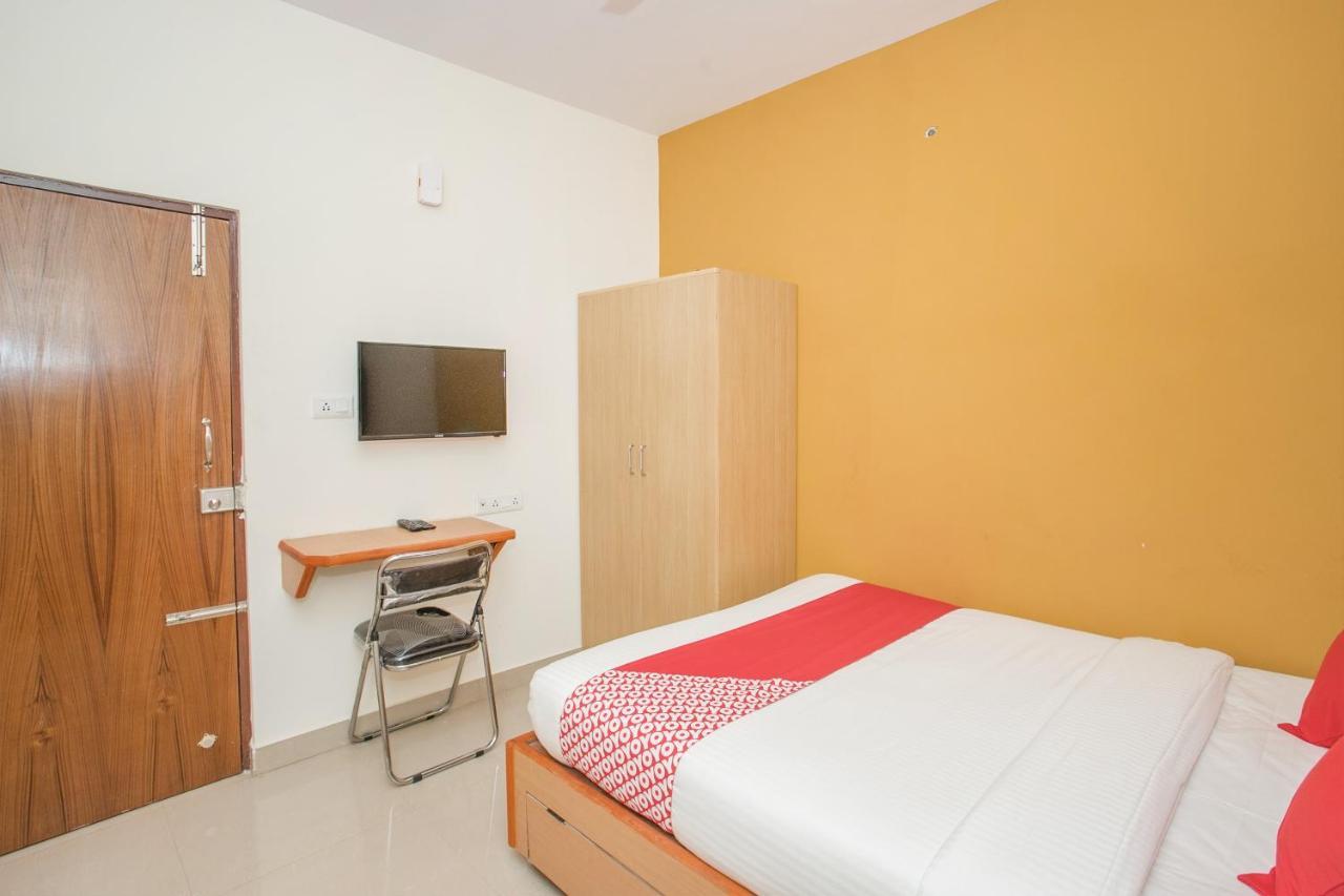 Hotel Oyo 15016 City Plaza