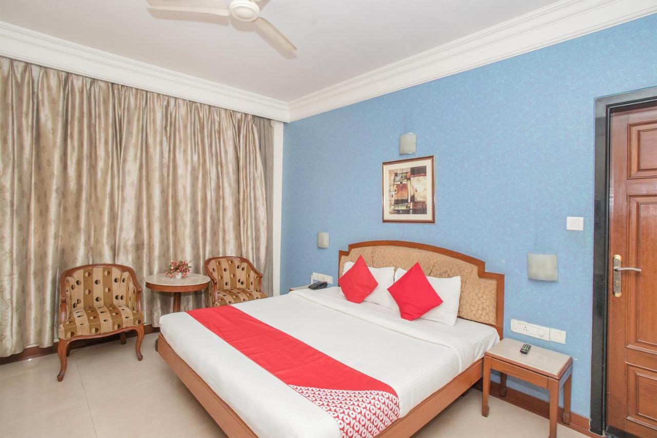 Hotel Oyo 579 Hotel Aab Bangalore