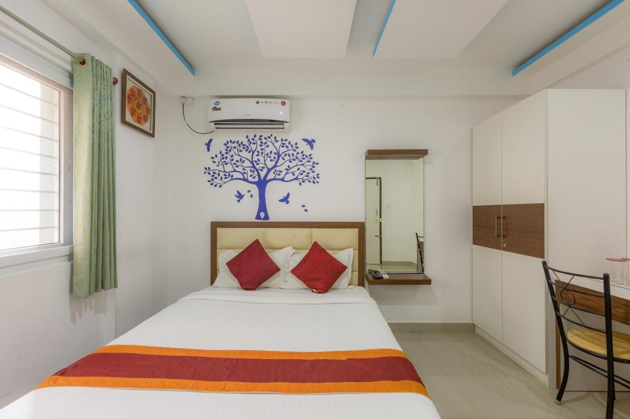 Oyo 4767 Royal Park Hotel 3*