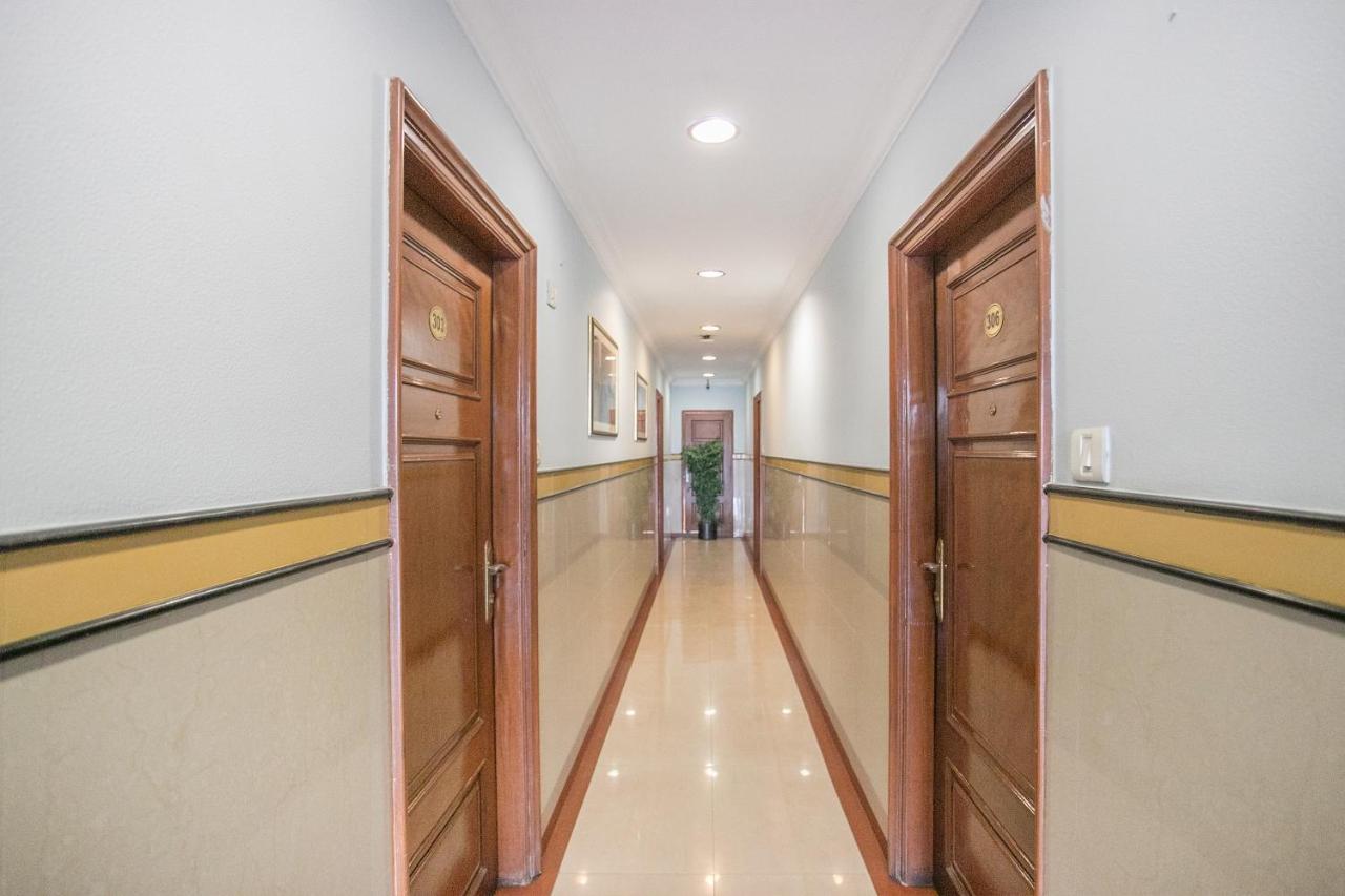 Oyo 579 Hotel Aab 3* Bangalore