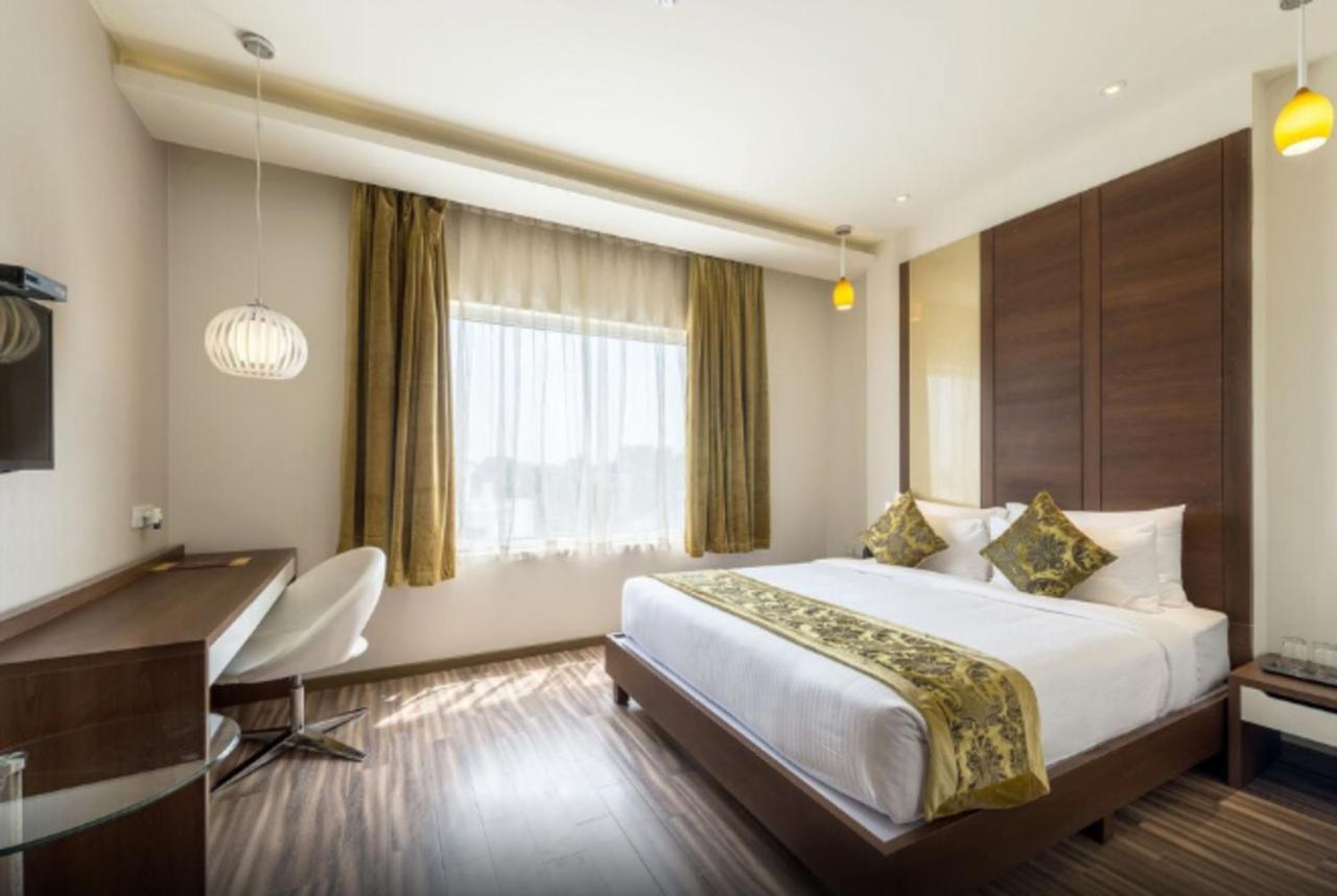 Hotel Jagadish Brigade