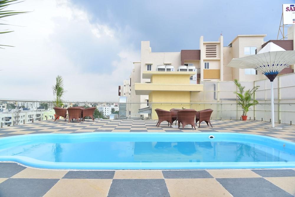 Hotel Collection O 30018 Ramee Electronic 3*