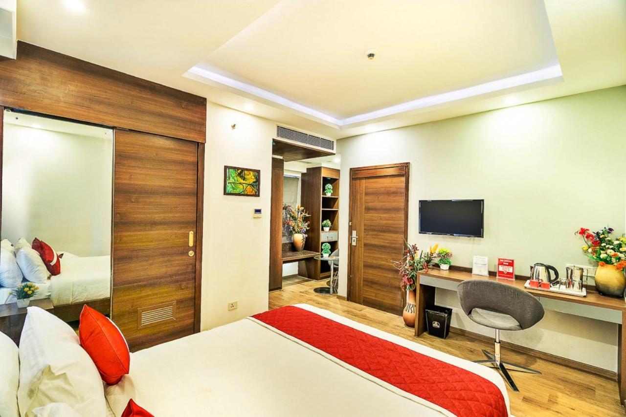 Jagadish Brigade Hotel