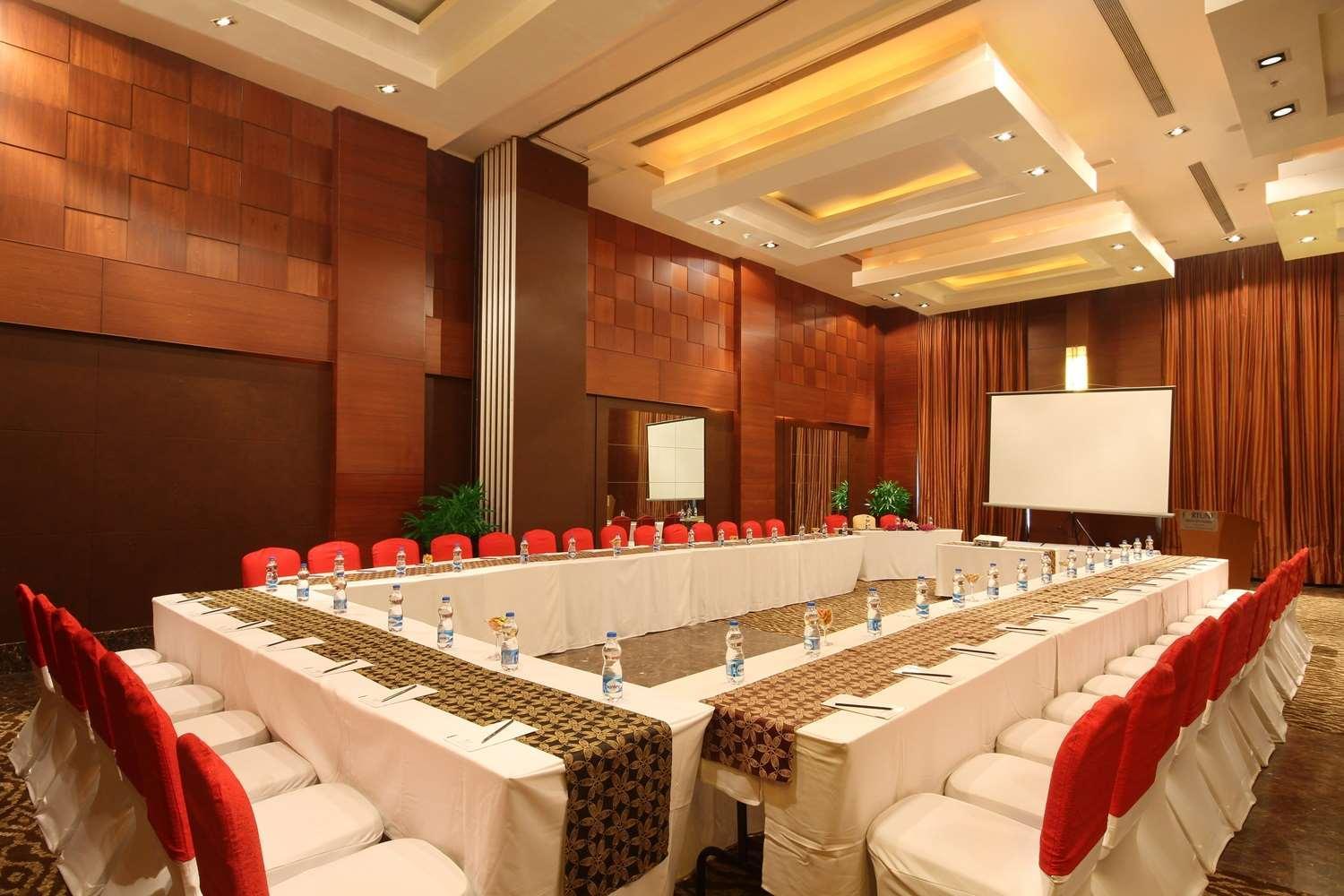 Hotel Fortune Select Jp Cosmos, - Member Itc Hotels' Group 5*