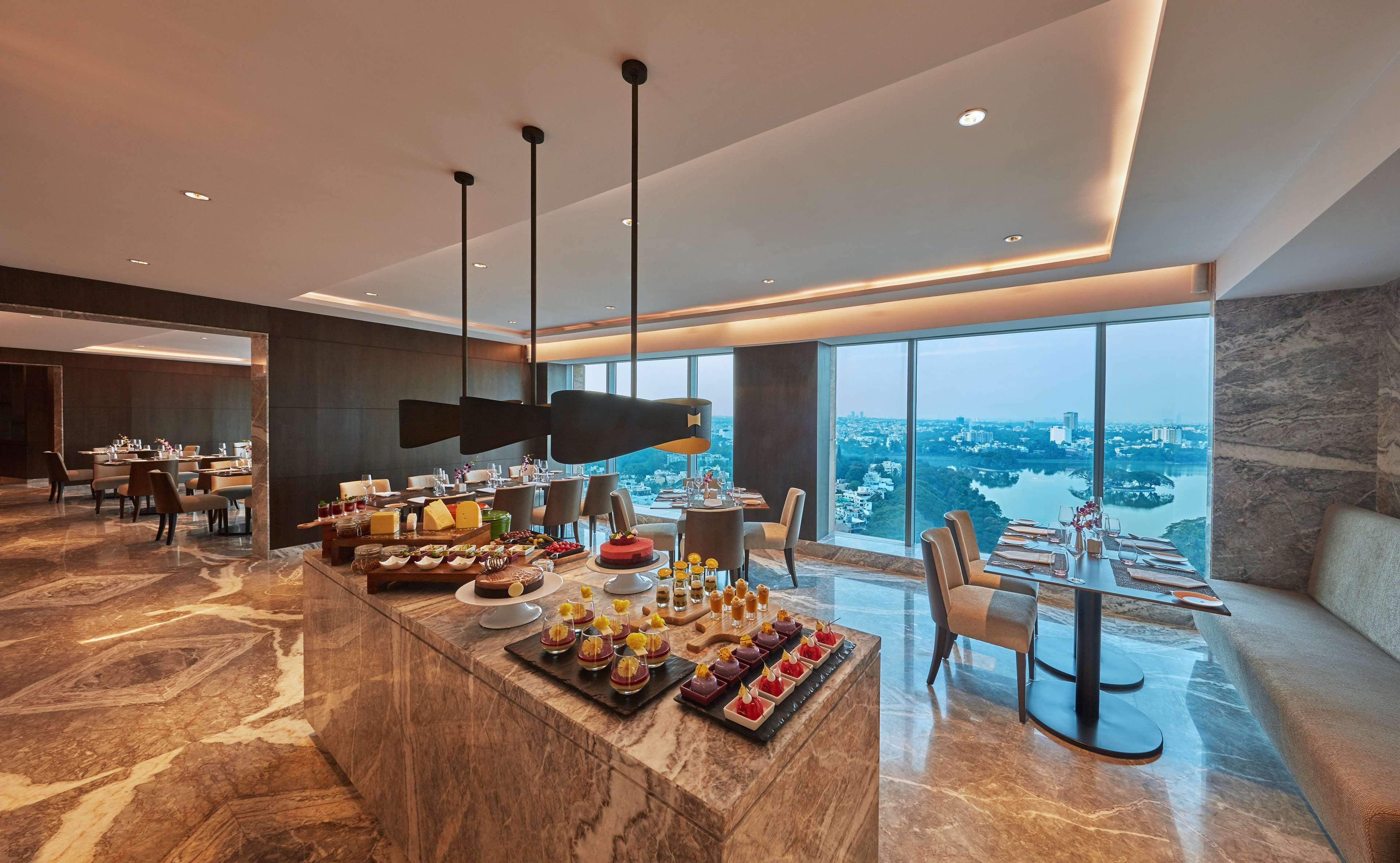 Conrad Hotel 5*