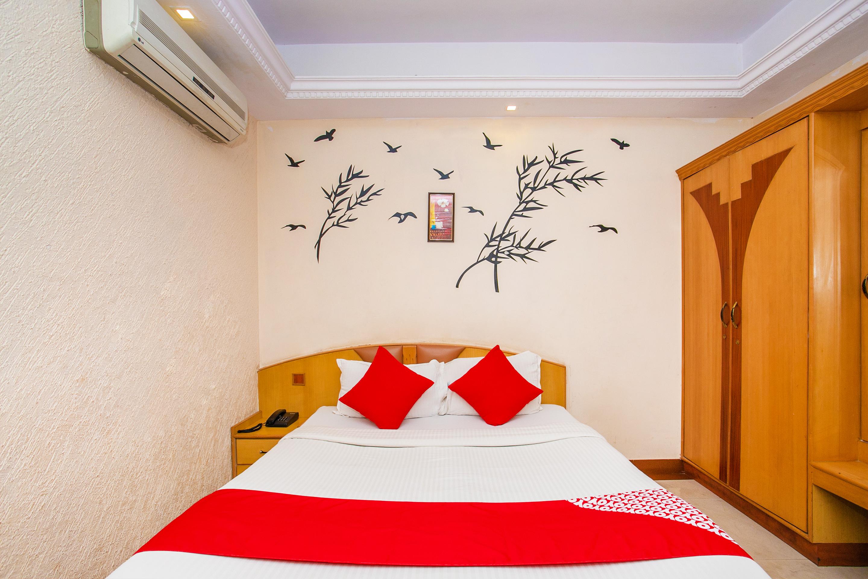 Hotel Oyo 331 Skanda Shelters Bangalore
