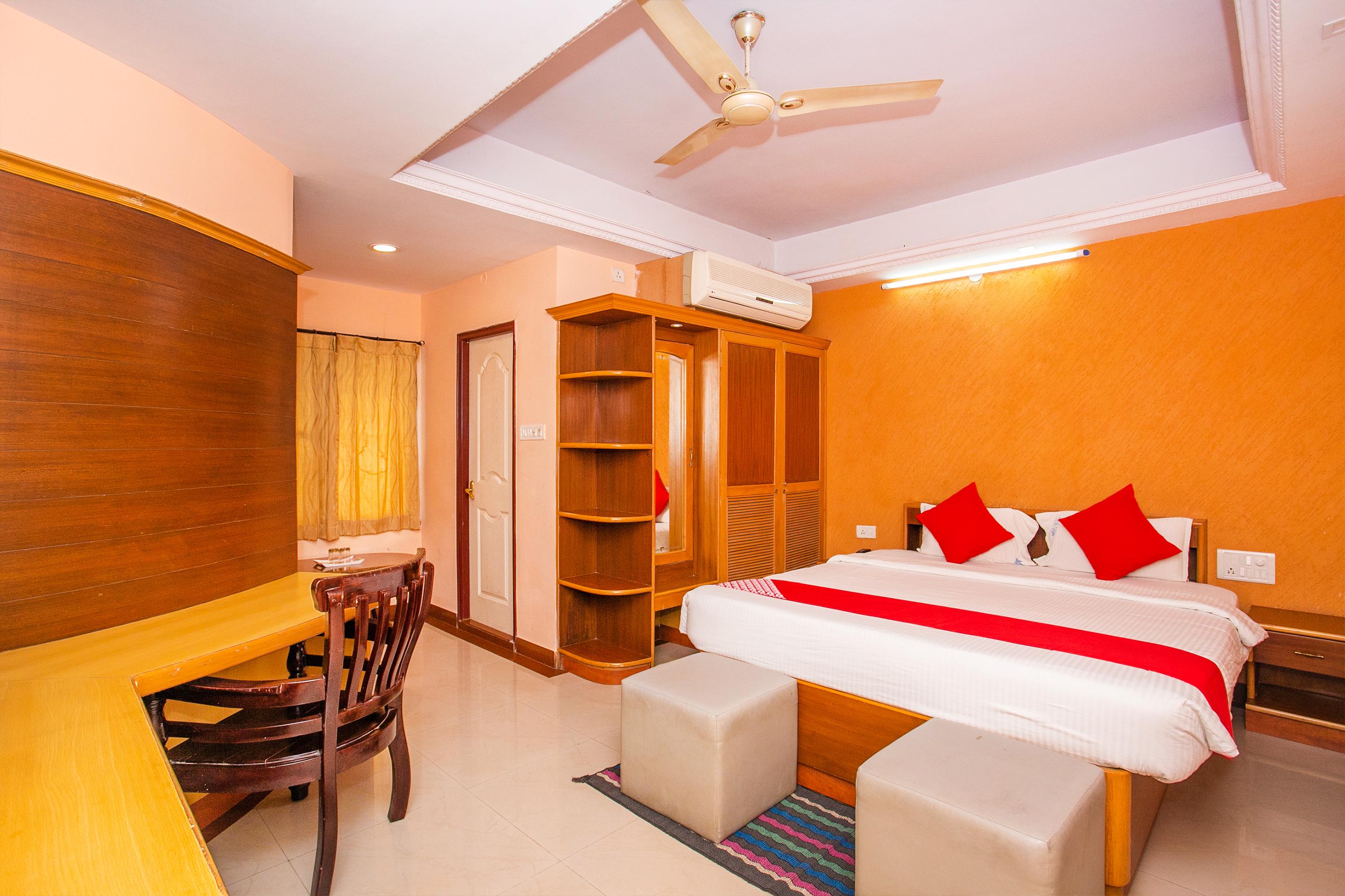 Oyo 331 Skanda Shelters 3*