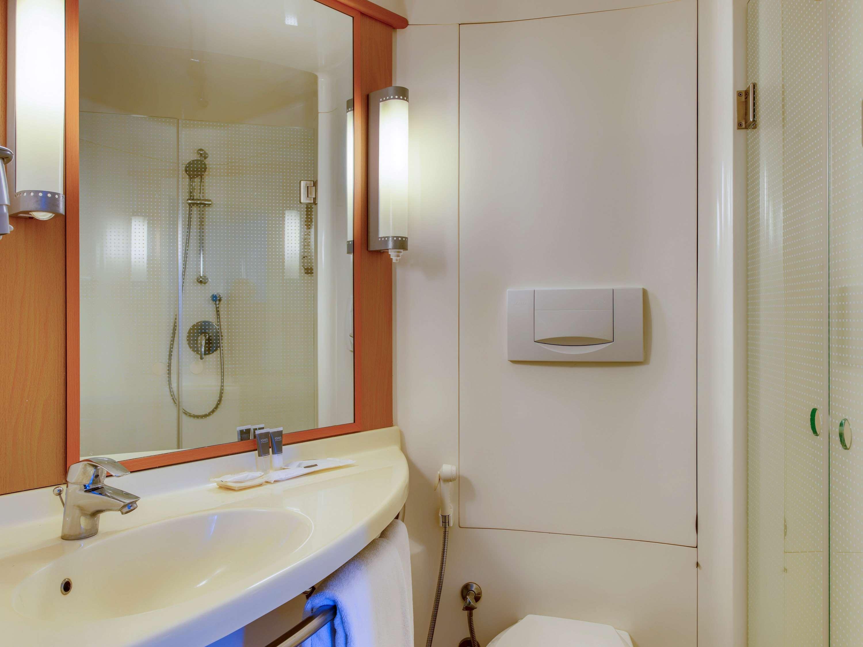 Hotel Ibis Outer Ring Road Bangalore