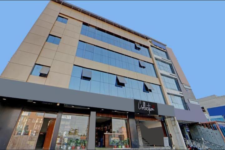 Hotel Dhruva's Residency