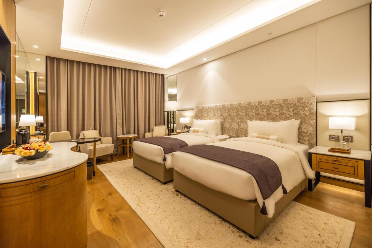 The Leela Bhartiya Hotel Bangalore