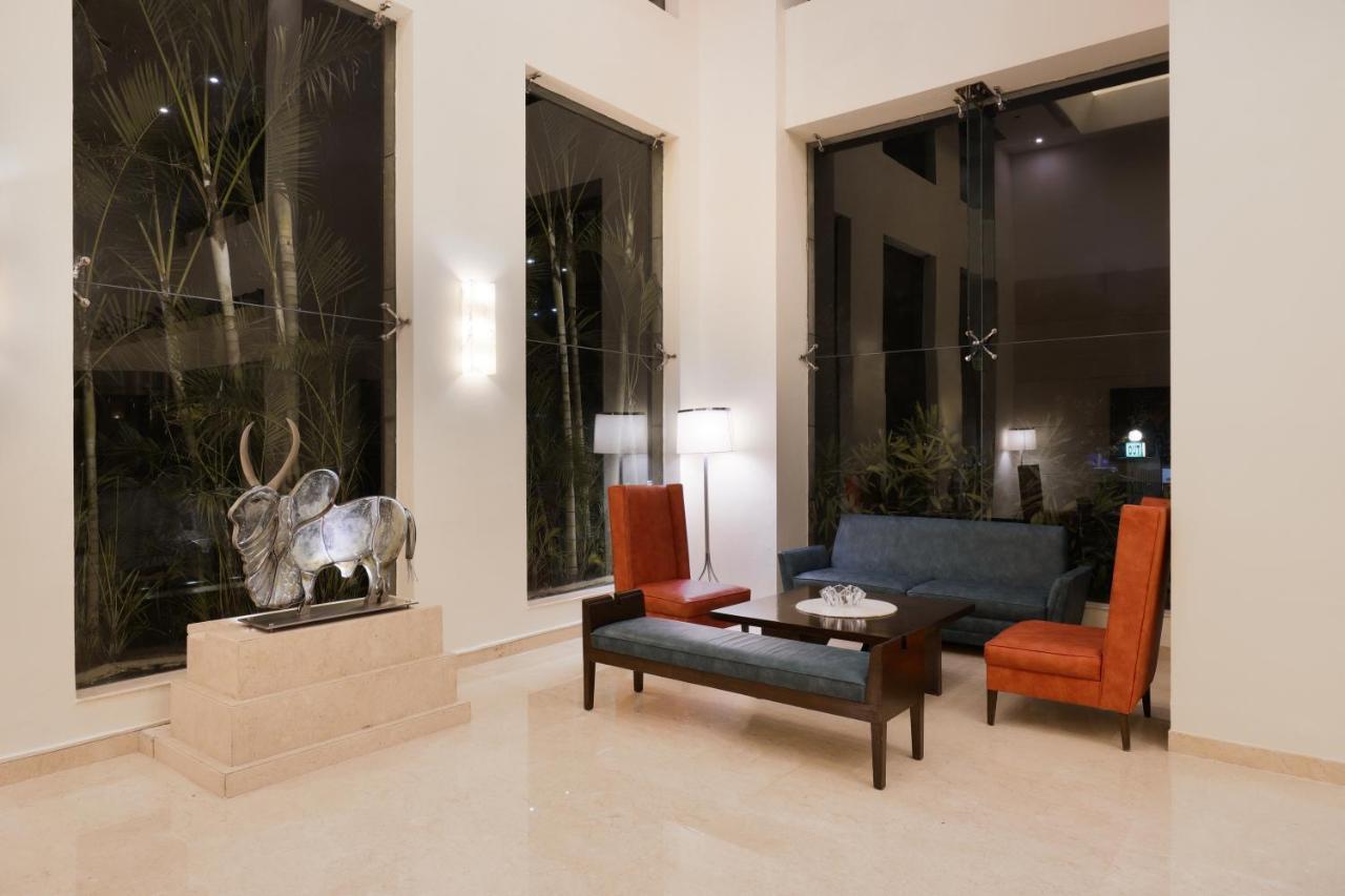 Lemon Tree Premier, Ulsoor Lake, Hotel 5*