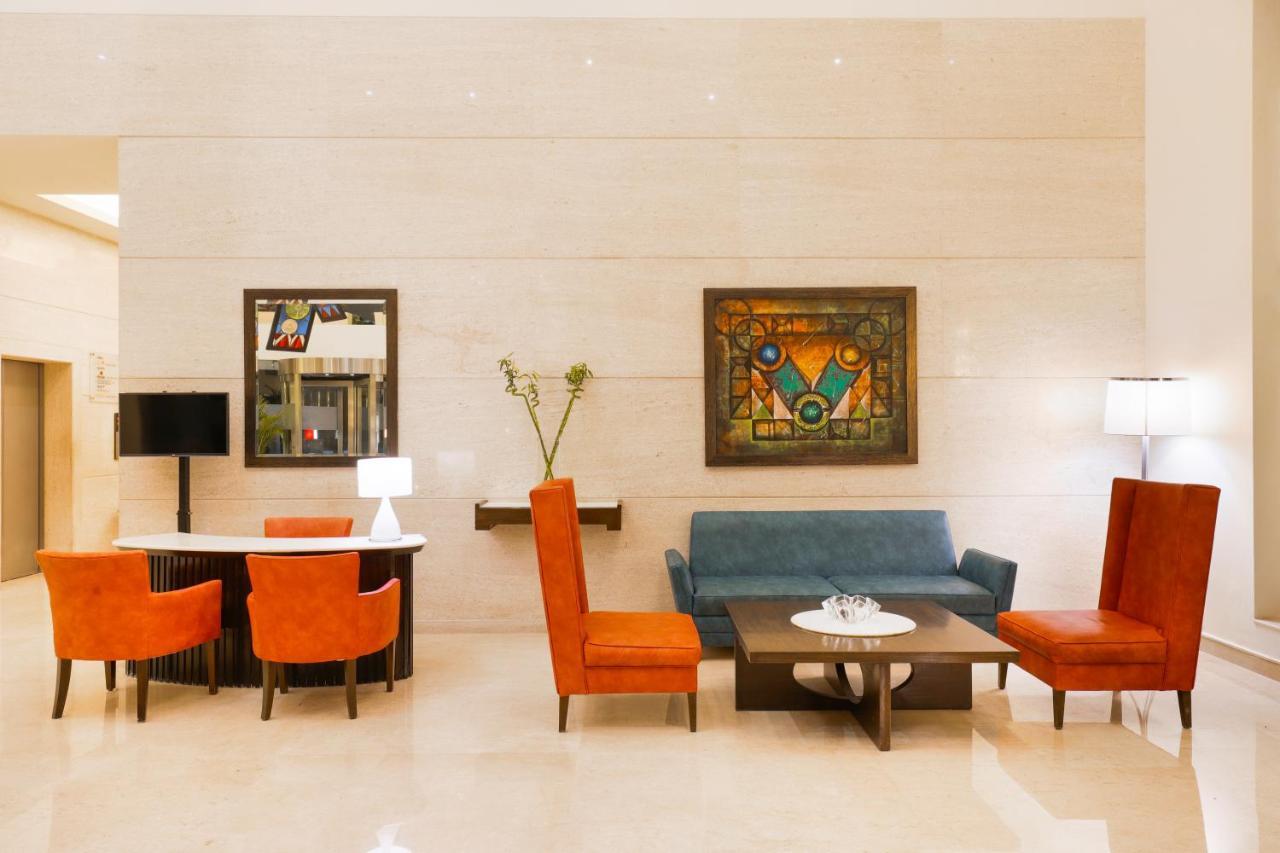 Hotel Lemon Tree Premier, Ulsoor Lake, 5*