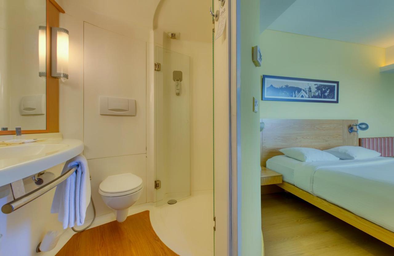 Ibis Outer Ring Road Hotel