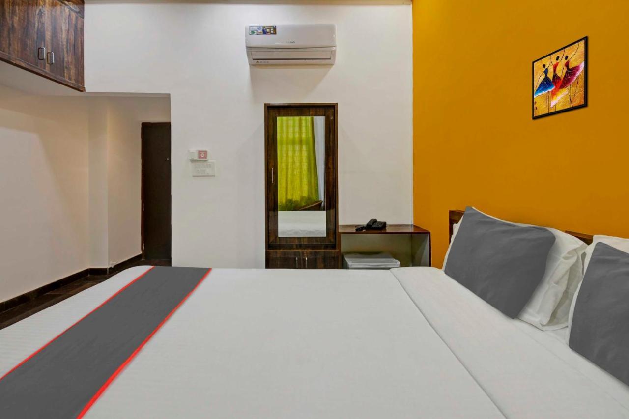 Collection O Supreme Suites Near Sri Amruth Chithra Mandira 3*