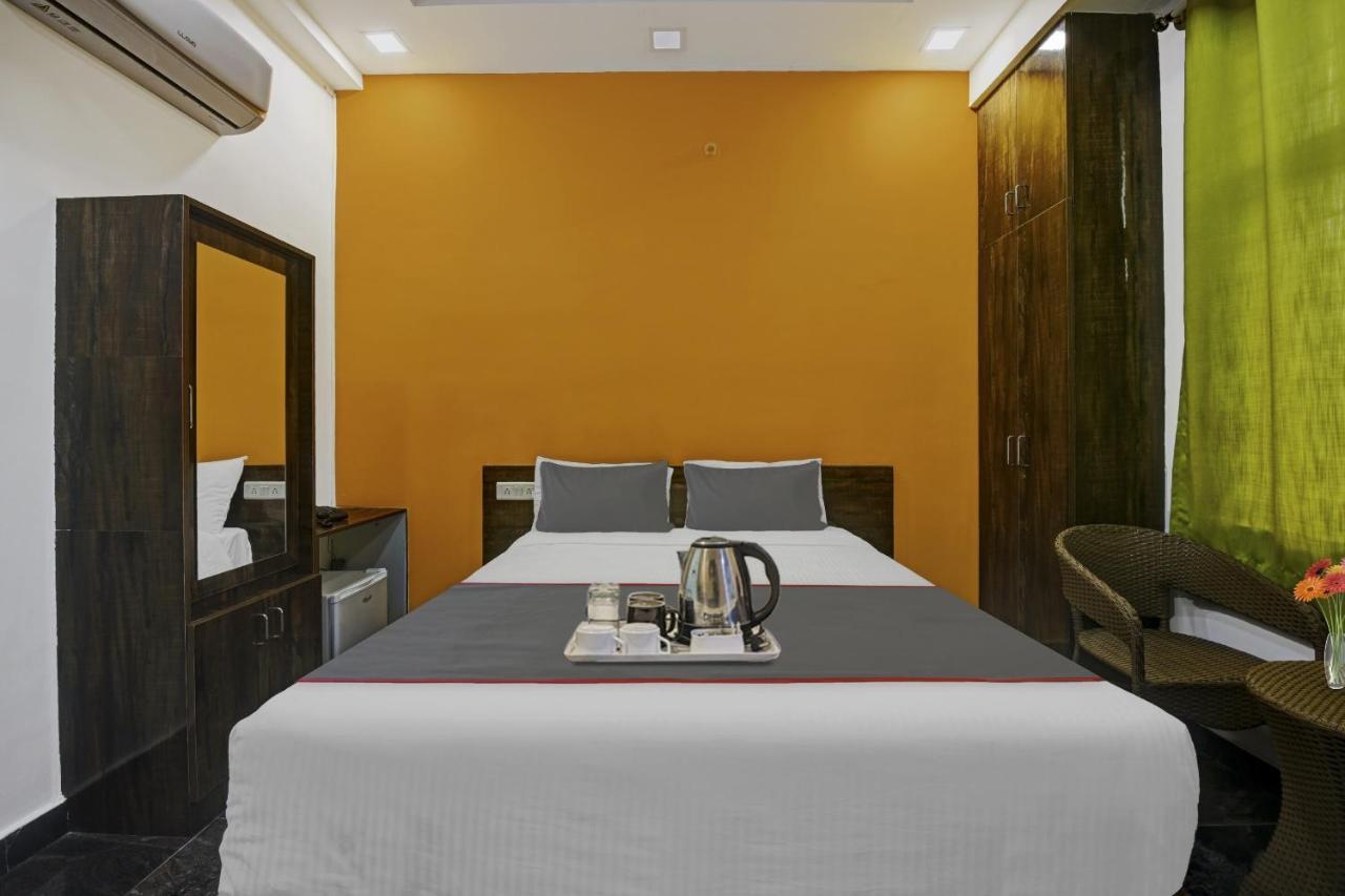 Collection O Supreme Suites Near Sri Amruth Chithra Mandira 3*