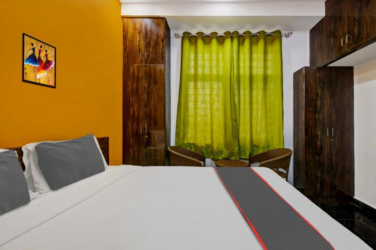 Collection O Supreme Suites Near Sri Amruth Chithra Mandira Hotel Bangalore