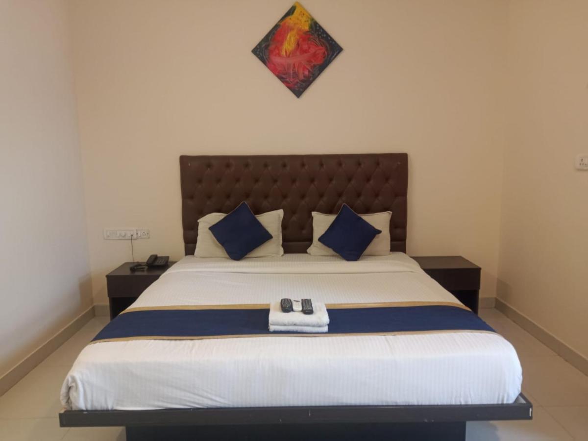 Leela Park Hotel 4*