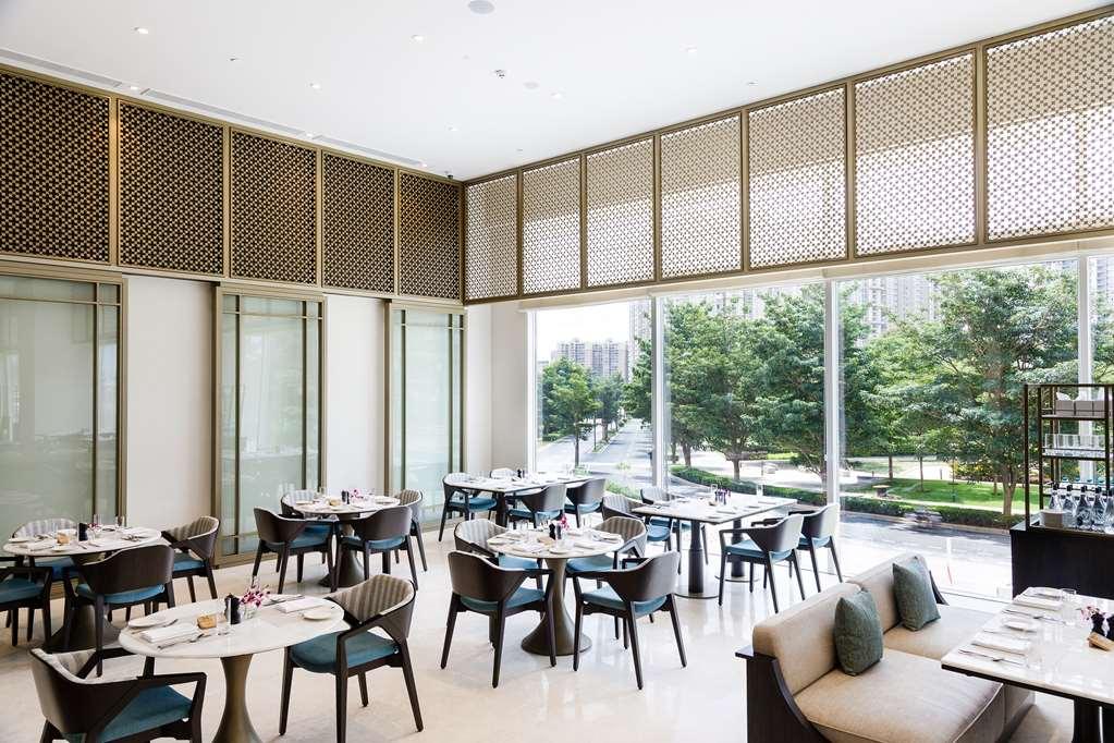 The Leela Bhartiya Hotel 4*