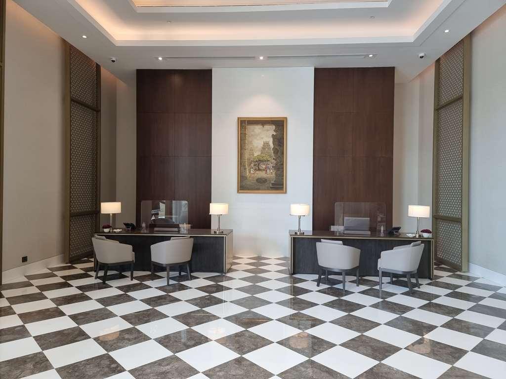 The Leela Bhartiya Hotel Bangalore