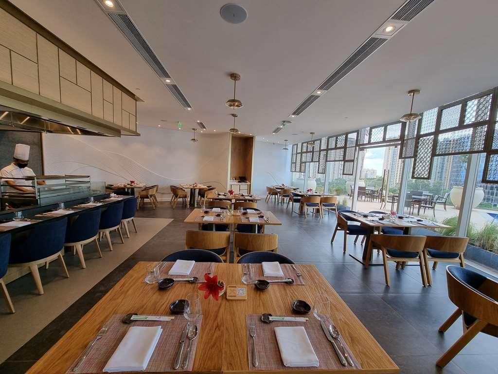 The Leela Bhartiya 4*