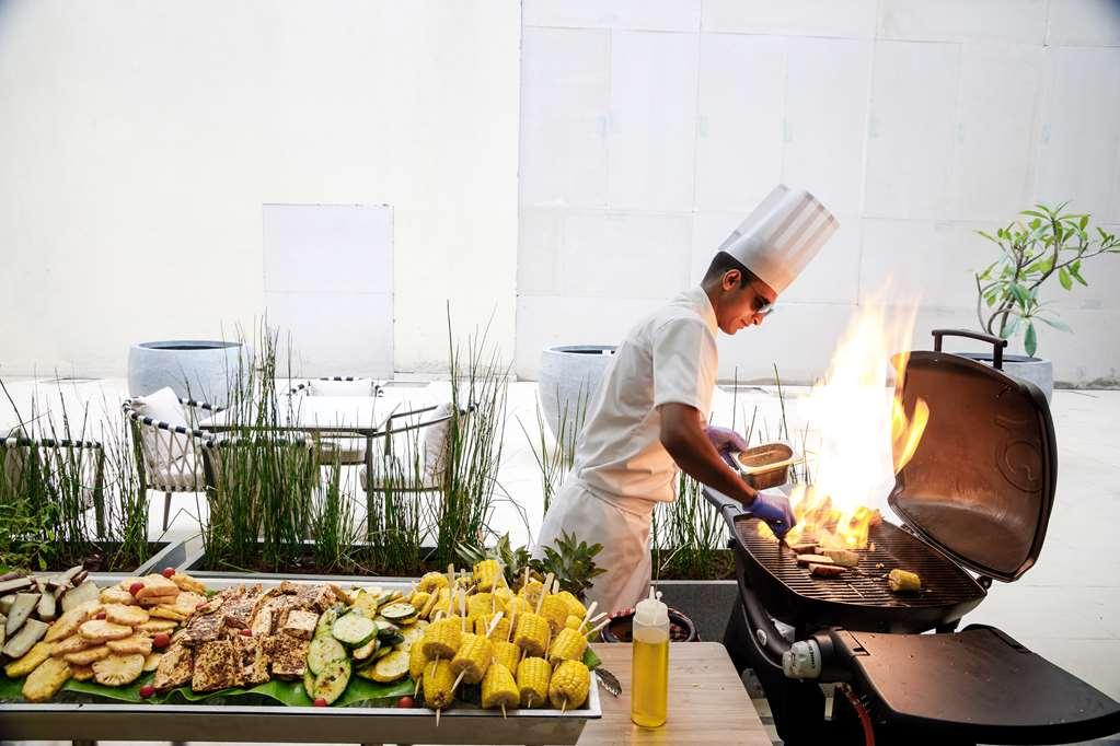 Hotel The Leela Bhartiya 4*