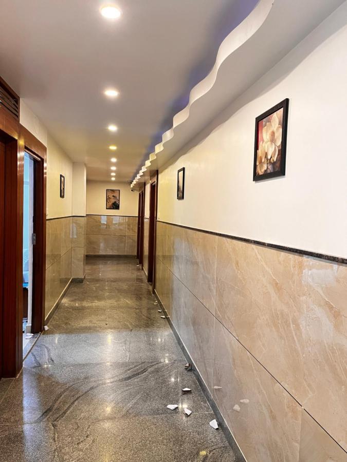 Hotel Royal Flora Koramangala 3*
