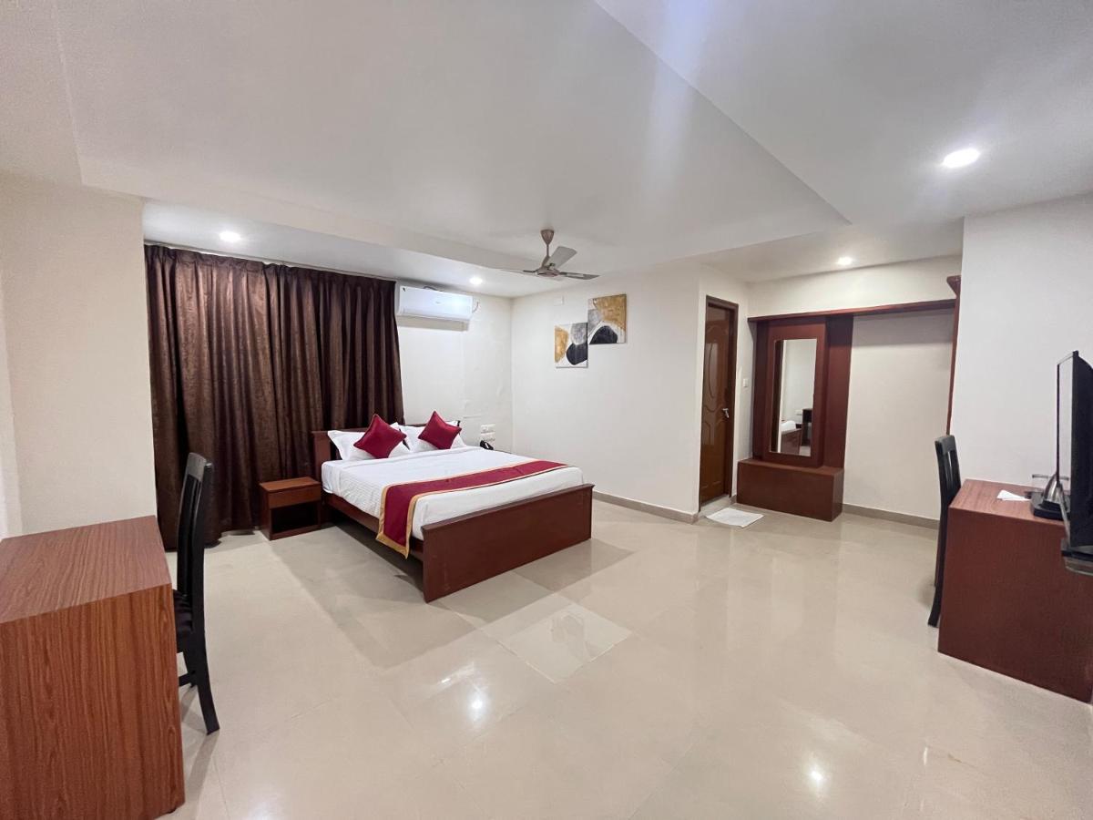 Royal Flora Koramangala 3* Bangalore