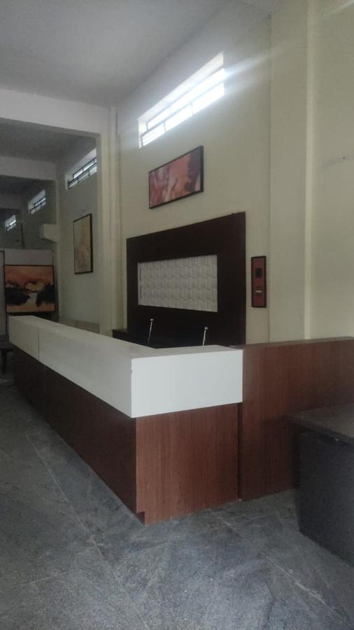 Hostel Abuzz Oxfordcaps Bannerghatta *