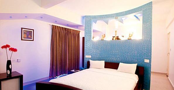 Capital O 16324 Niche Hotel 2*