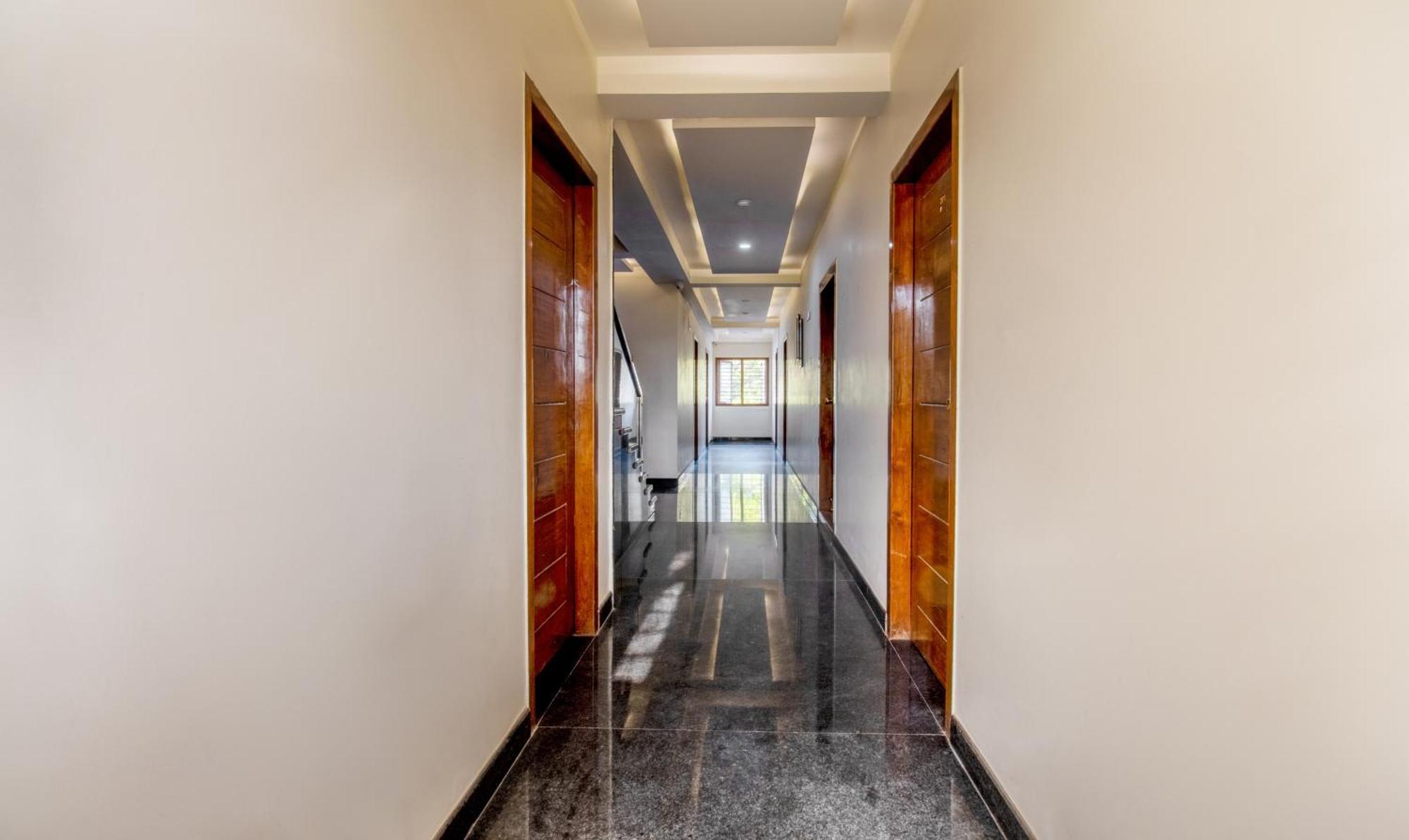 Treebo Rr Residency, Sanjay Nagar Hotel