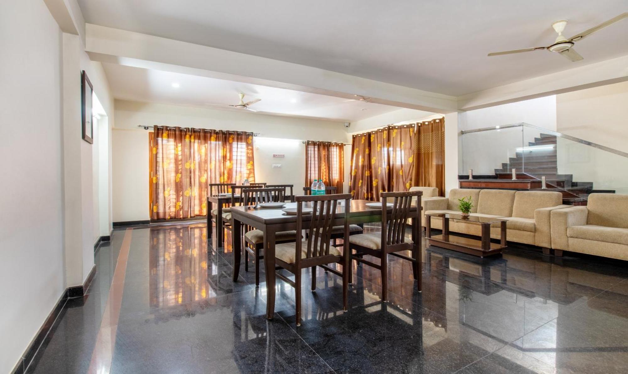 Hotel Treebo Rr Residency, Sanjay Nagar