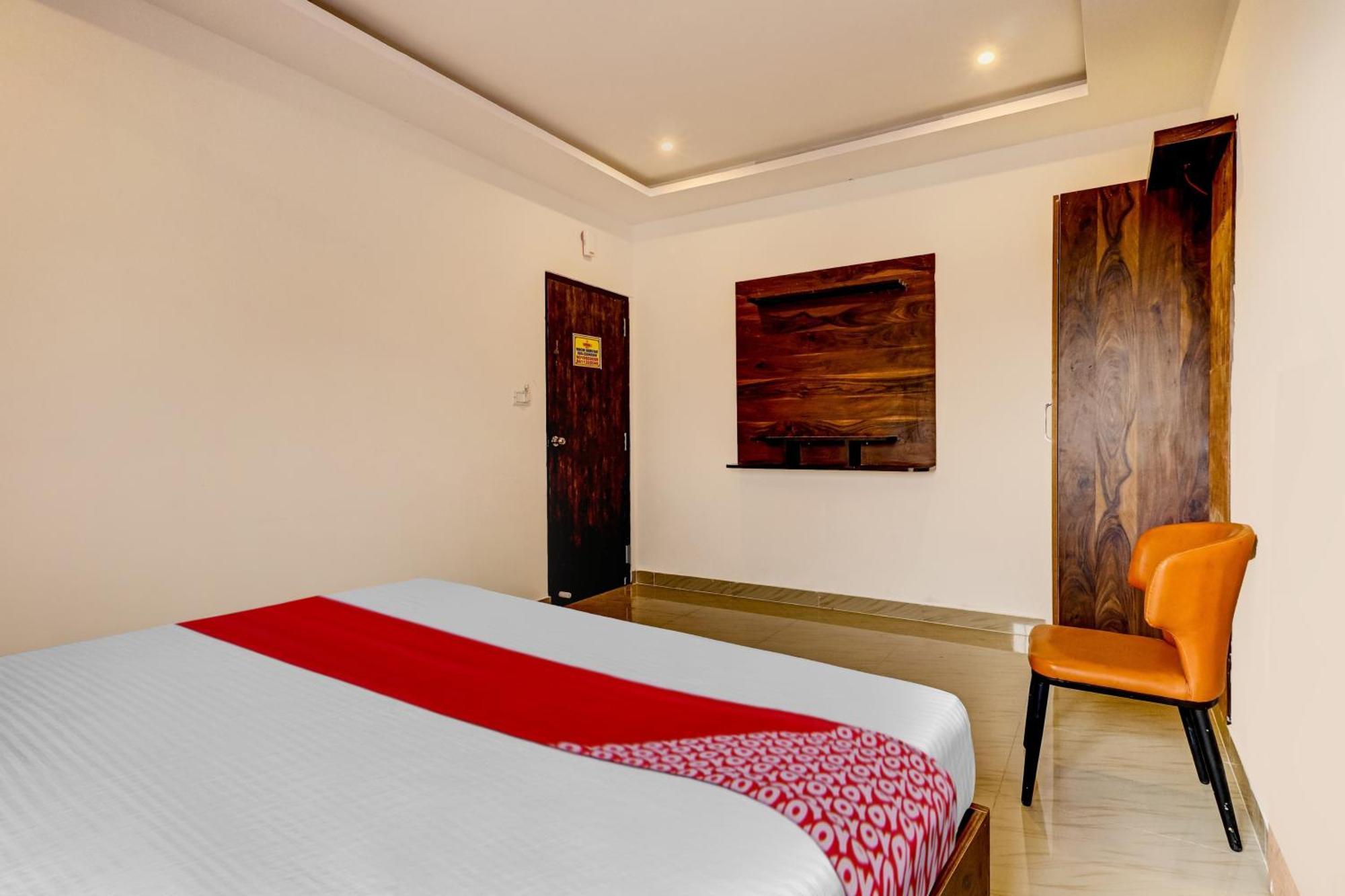 O Turahalli Hotel 3*
